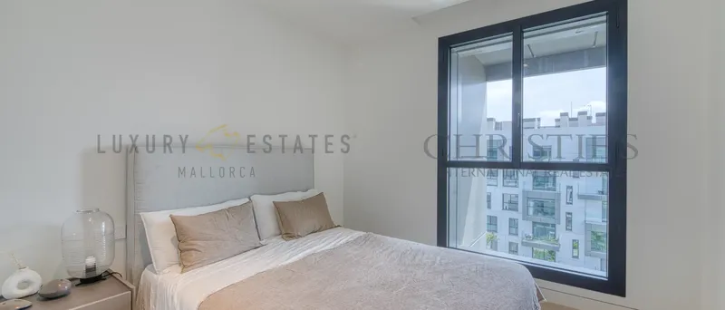Luxurious new-build penthouse in Palma with roof terrace and panoramic views — photo 7