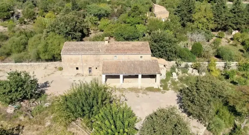 We are delighted to present this finca for sale on a large plot of approximately 28,000 m2, surrounded by mountains, panoramic views — photo 5