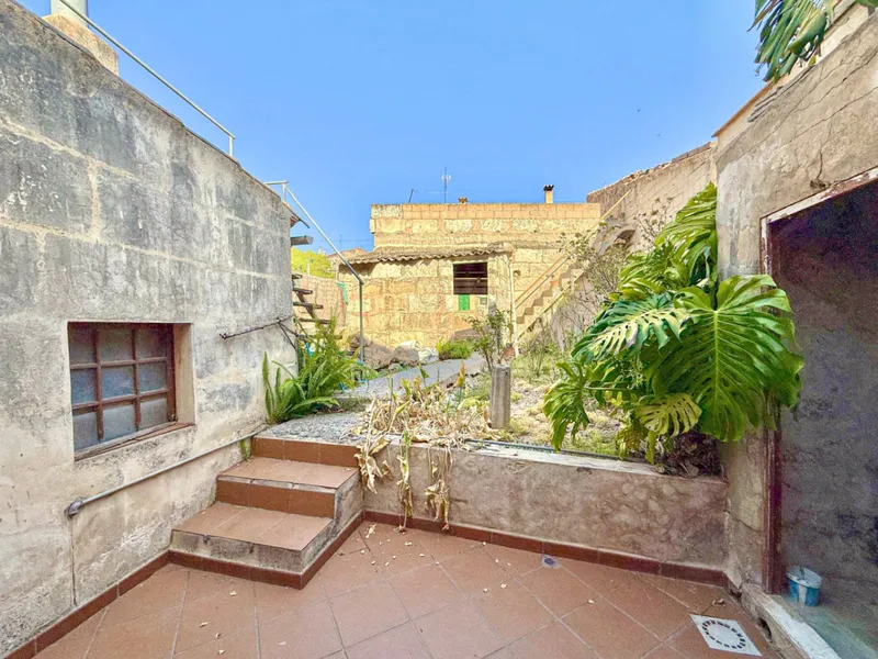 Spacious Duplex House in Llubí with Patio, Garage and Possibility... — photo 4