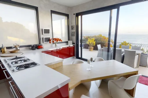 Puerto Alcudia: Chalet with sea views and a modern lifestyle near the Alcanda golf course and the marina — photo 3