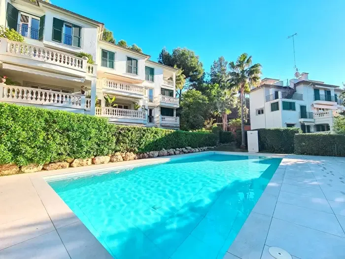 Piso en venta de 3 habitaciones en Cas Català Illetes, Calvià — photo 1