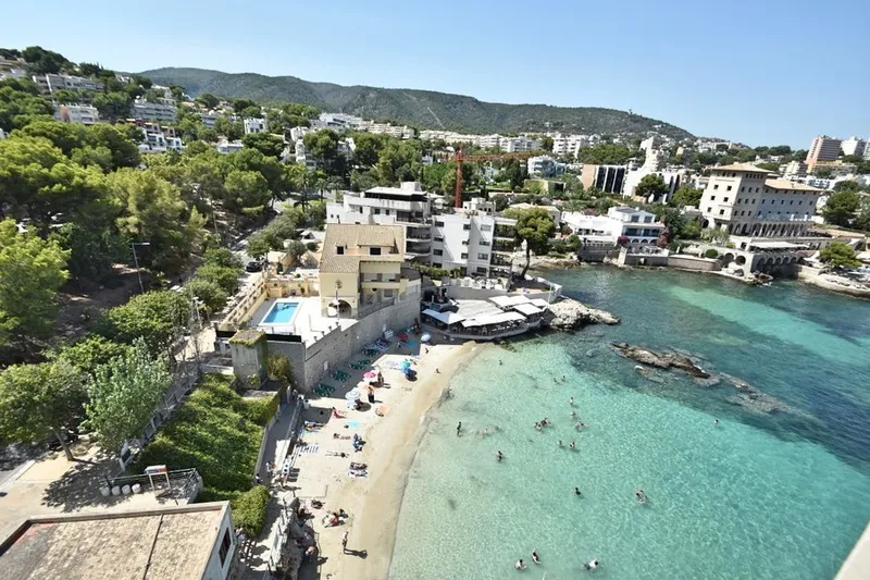 Beautiful sea view apartment in Cas Català — photo 2