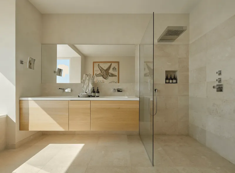 Vacation rental: Modern villa with sea views for rent in Port d'Andratx — photo 11