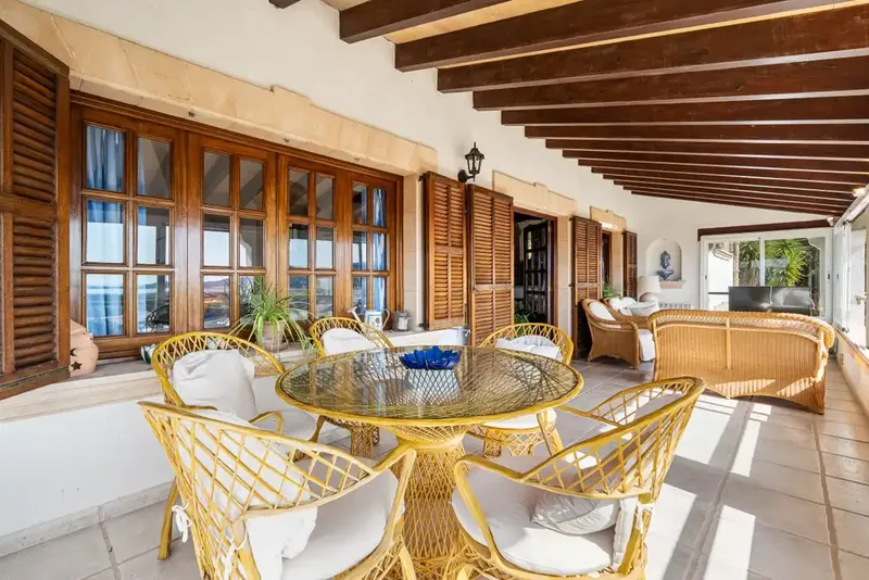 Impressive villa for sale in El Vila with elevated position and wide countryside views — photo 4