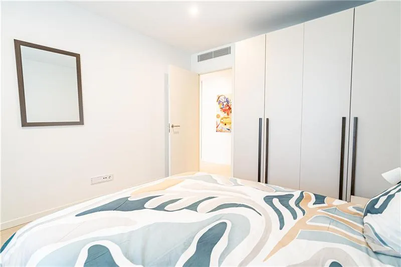 Brand-New Apartment with Terrace and Swimming Pool in Palma — photo 12