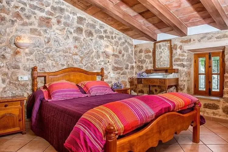 Finca with pool in Sant Llorenç des Cardassar — photo 8