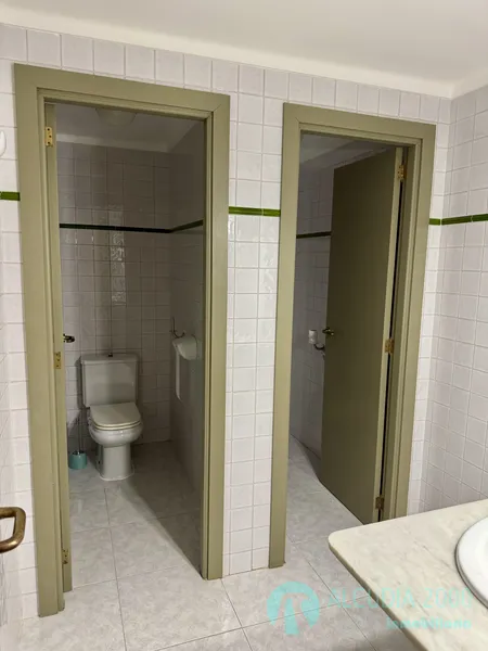 Business premise — photo 12