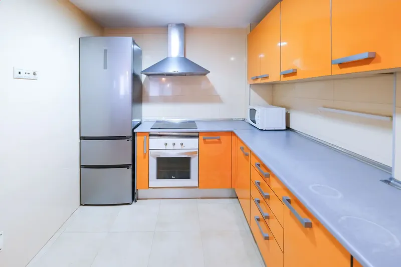 Portixol - Apartment - 7 Rooms - 95 m² - Very Good Condition - 2 Minutes from Port of Portixol — photo 10