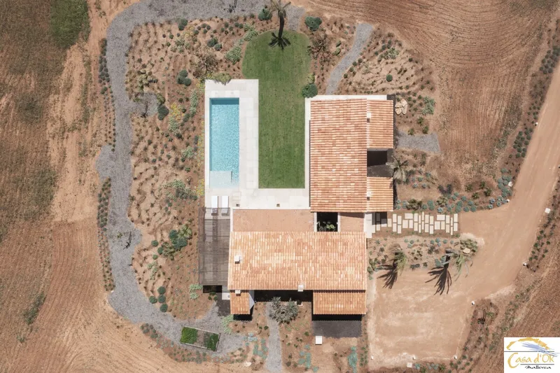 Exclusive Newly Built Mediterranean Finca with Saltwater Pool Near Es Trenc — photo 3
