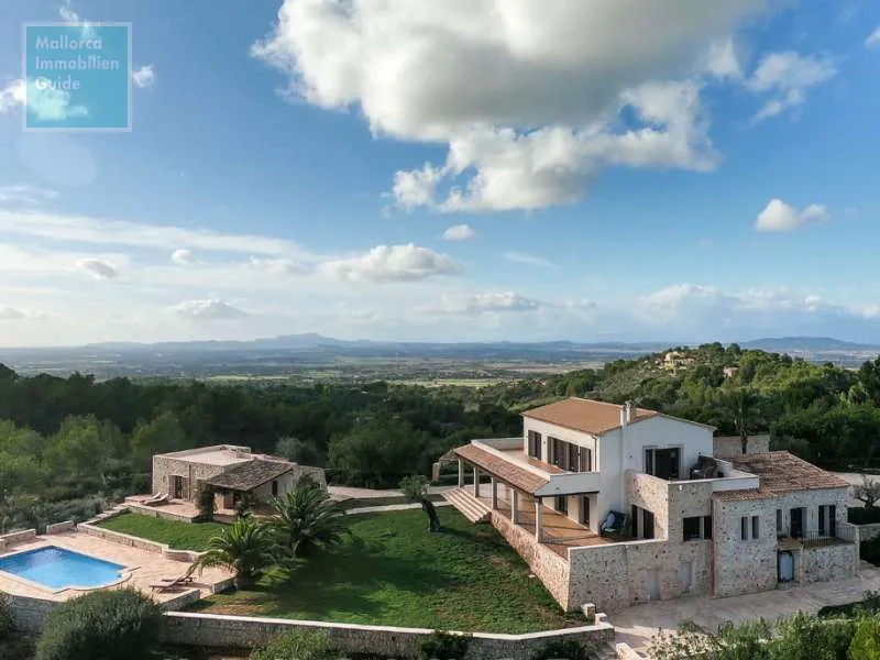 Felanitx: Stunning finca with guest house and 270° panoramic... — photo 1