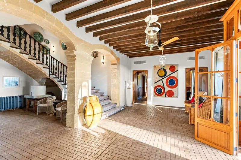 Historic Possessió with sea views near Porreres — photo 9
