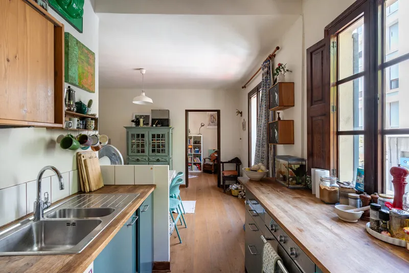Charming Renovated Penthouse in the Heart of Santa Catalina — photo 5