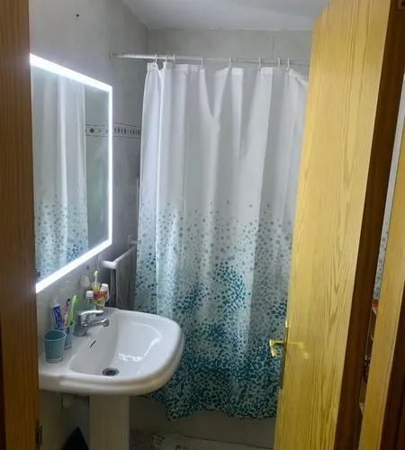 Townhouse with multiple possibilities — photo 12