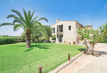Finca with infinity pool and open views for relaxed country living in Son Carrió – PM07399 — photo 1
