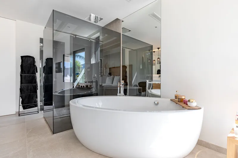 Exclusive new-build villa in the heart of Andratx — photo 11