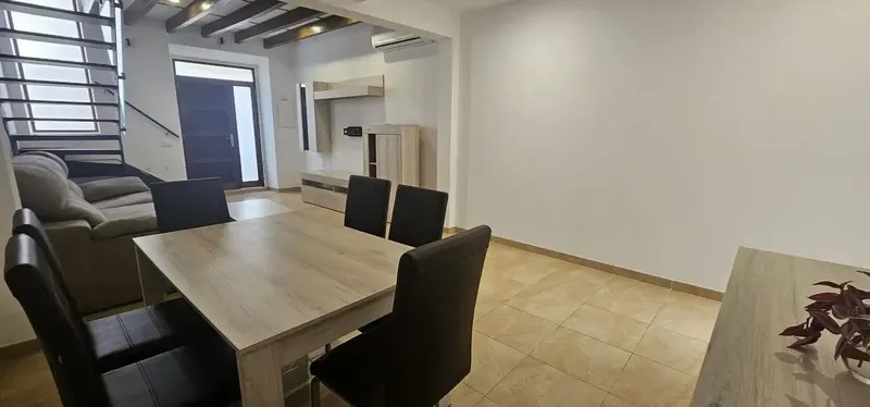 Este precioso y moderno dúplex combina confort y funcionalidad, siendo sus principales características. — photo 3