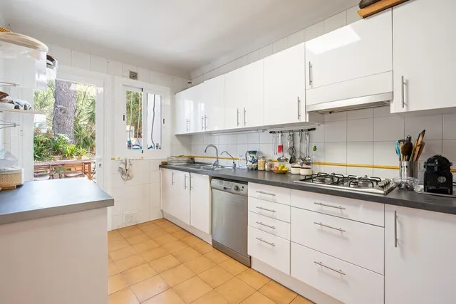 Villa Renovation Opportunity for Sale in Old Bendinat, Southwest Mallorca — photo 7