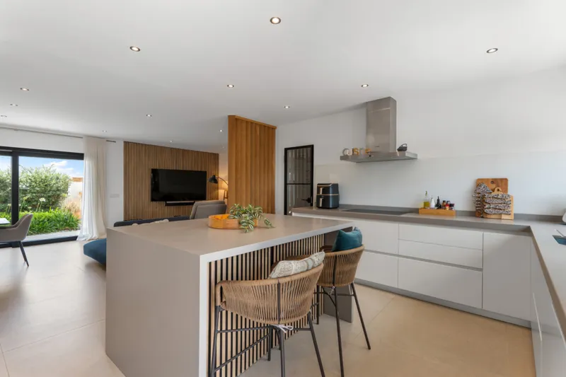 Modern family villa in quiet location near Port Adriano - Pool (15271) — photo 6