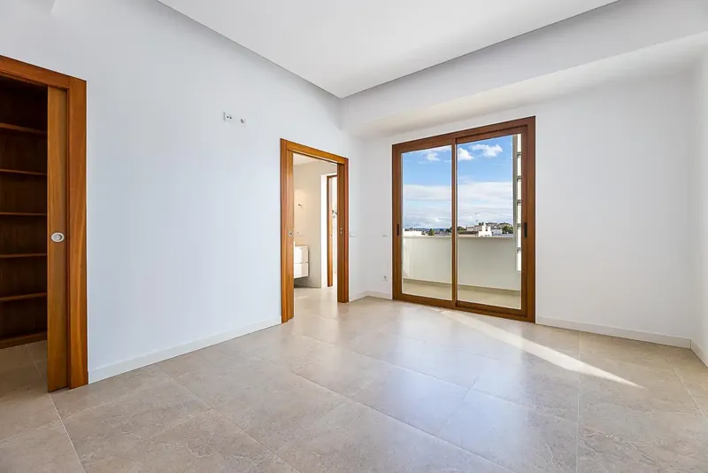 En una de las zonas más consolidadas y demandadas de Inca, se ubica esta exclusiva vivienda totalmente reformada, diseñada para quienes busc — photo 10