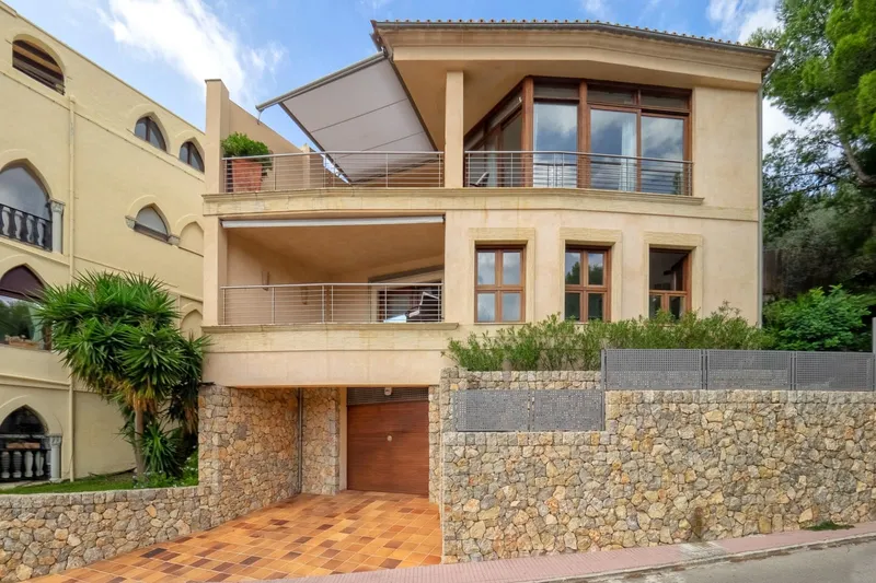 Villa for sale in Puerto de Soller / Port de Soller, Sóller, Mallorca — photo 3