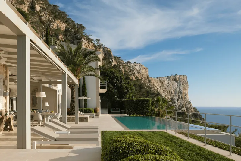 Vacation rental: Modern villa with sea views for rent in Port d'Andratx — photo 1