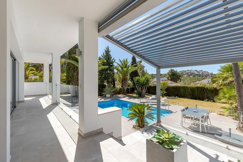 Villa in Santa Ponsa - Top modernized property with pool in sought-after location — photo 3