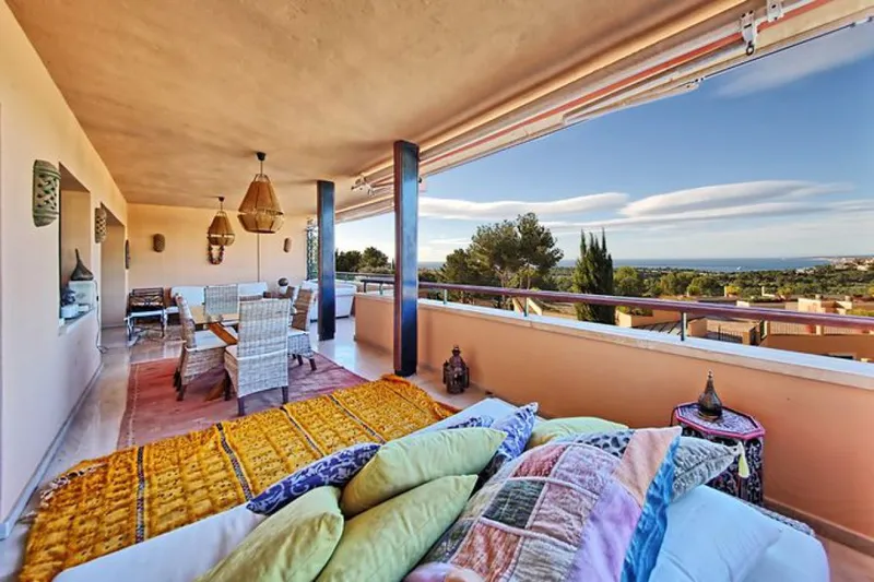 Bendinat – Flat with sea views in a beautiful complex — photo 1