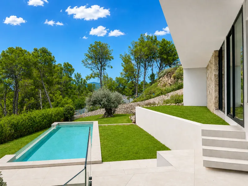 Modern new-build villa with stunning mountain views in Santa Ponsa Mas — photo 3