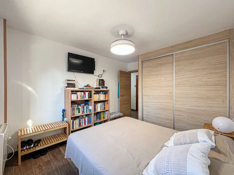 Beautiful renovated flat on the first line of the sea — photo 7