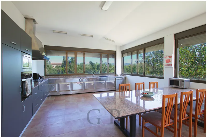 Real estate details — photo 8