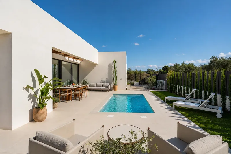 Modern luxury villa with views of the Cala Murada Mas natural park — photo 5