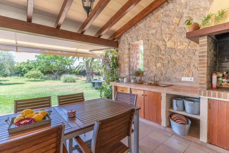 Traditional Mallorcan finca in Manacor — photo 8