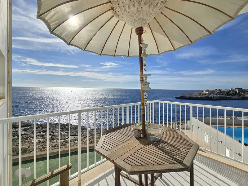 Nice apartment facing the sea with pool, 3 bedrooms, renovated. With parking and storage room. — photo 4
