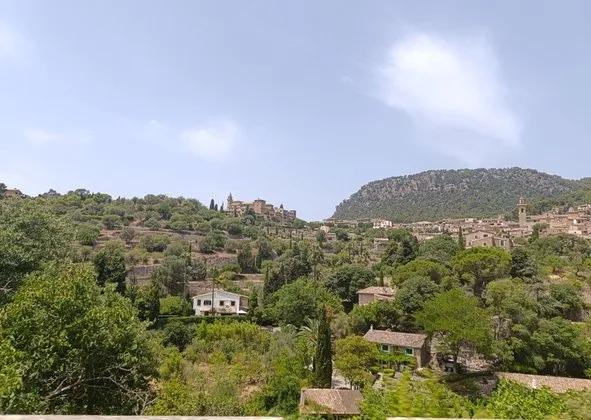 Penthouse in Valldemossa — photo 1