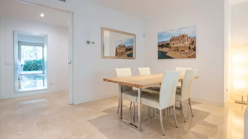 Apartment in Bendinat with private garden in exclusive residential complex — photo 9