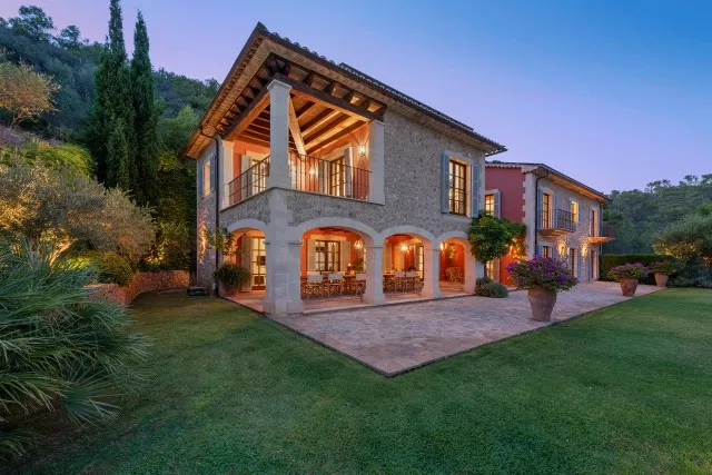 Eco friendly private villa with holiday license for sale in Santa Maria, Mallorca — photo 3