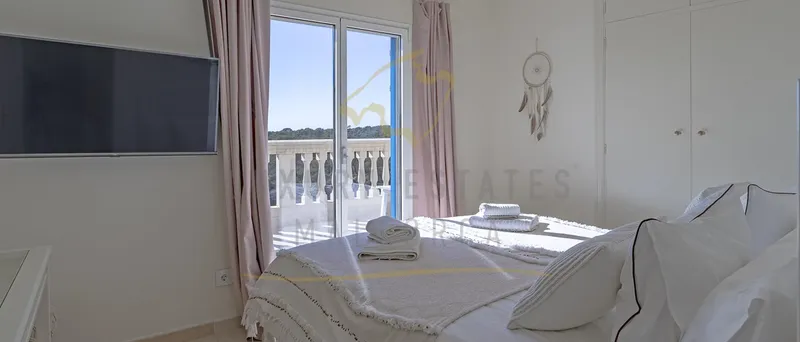 Renovated villa in Cala Pi in first sea line with vacation rental license — photo 11