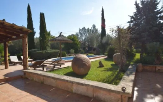 Rustic villa in Sencelles — photo 11