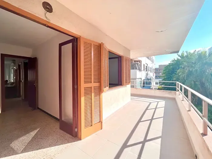 Piso en alquiler de 2 habitaciones, Platja de Palma, Les Maravelles — photo 1