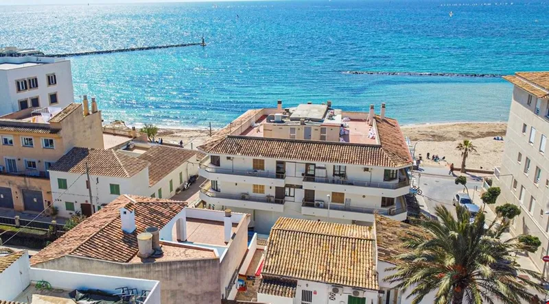 Multi-level villa with sea views and investment potential for sale in Ciudad Jardin — photo 1