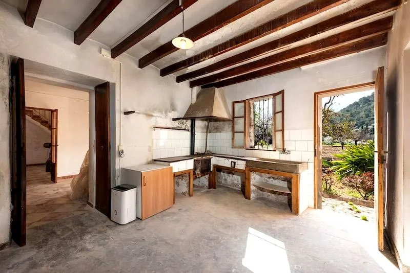 House to Renovate in Puerto de Sóller — photo 7