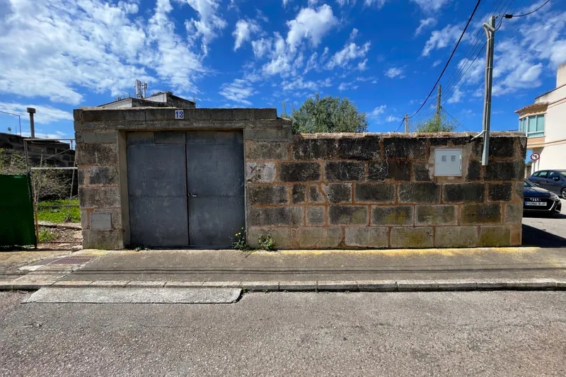 Plot — photo 1