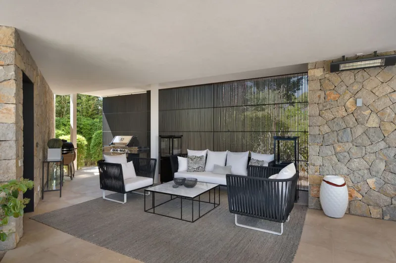 Exclusive designer villa with sensational sea views in a prime location - overall view (15351) — photo 6