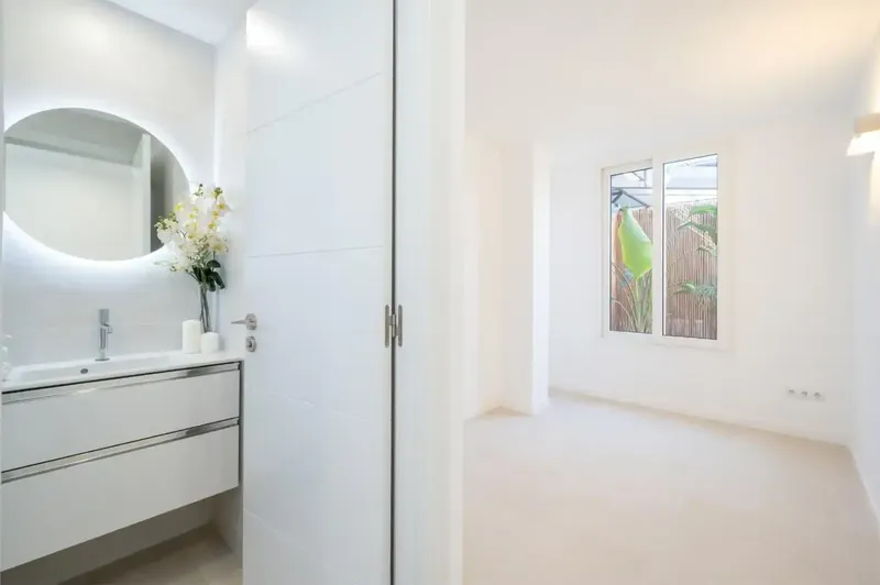 Ático en venta totalmente exterior en un edificio emblemático de la ciudad con impresionante luz natural, en la planta décima, última planta — photo 6