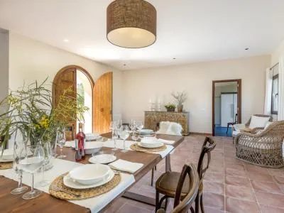 Elegant and large finca near S Amarrador - Santanyi --- F 44 VK — photo 10