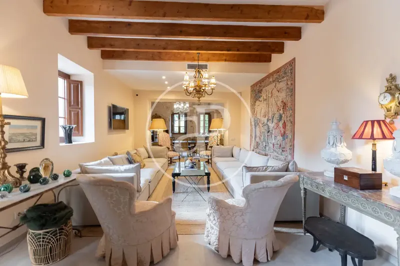 Spectacular and exclusive villa with pool for rent in Llucmajor — photo 4