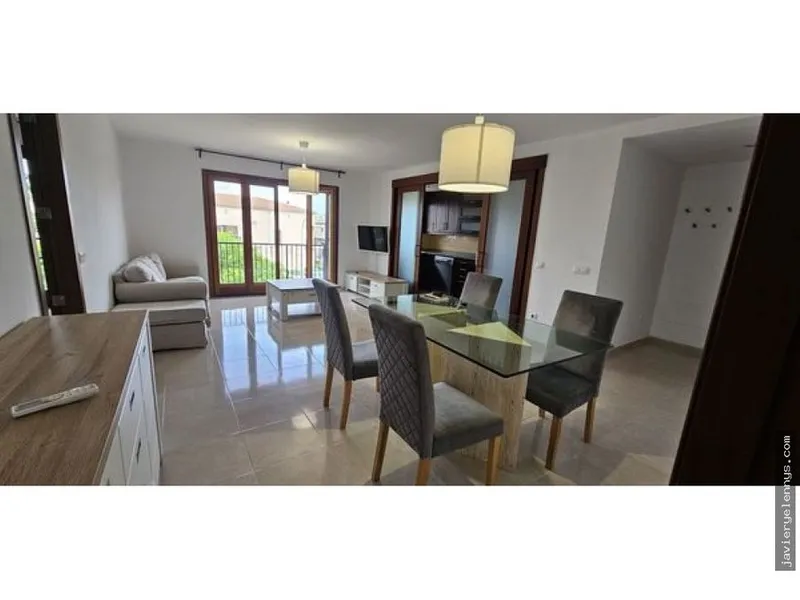 Flat for rent on Formentera Street — photo 1