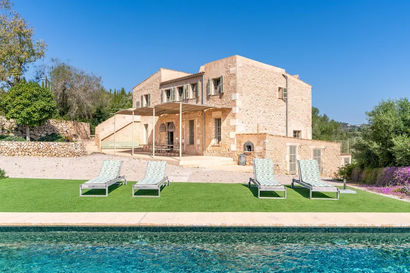 Unique finca in Manacor with stunning sea views — photo 9