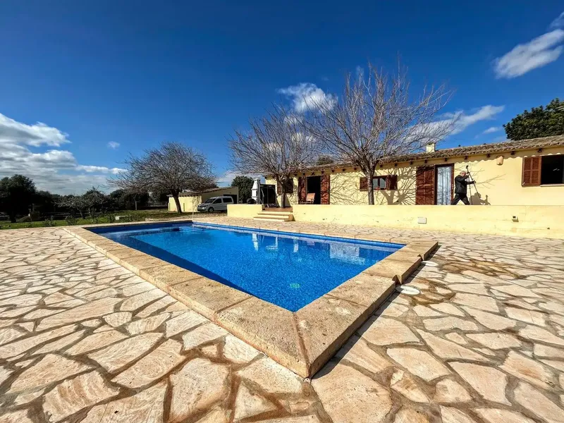 This Mediterranean finca is situated on a plot of 14,200 m² in a quiet area of Porto Cristo. — photo 3