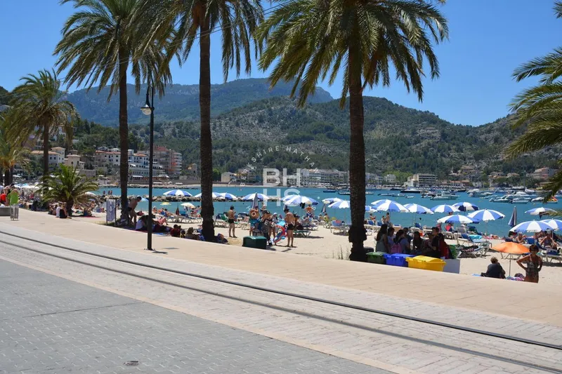 Apartment for sale in Port de Sóller — photo 1